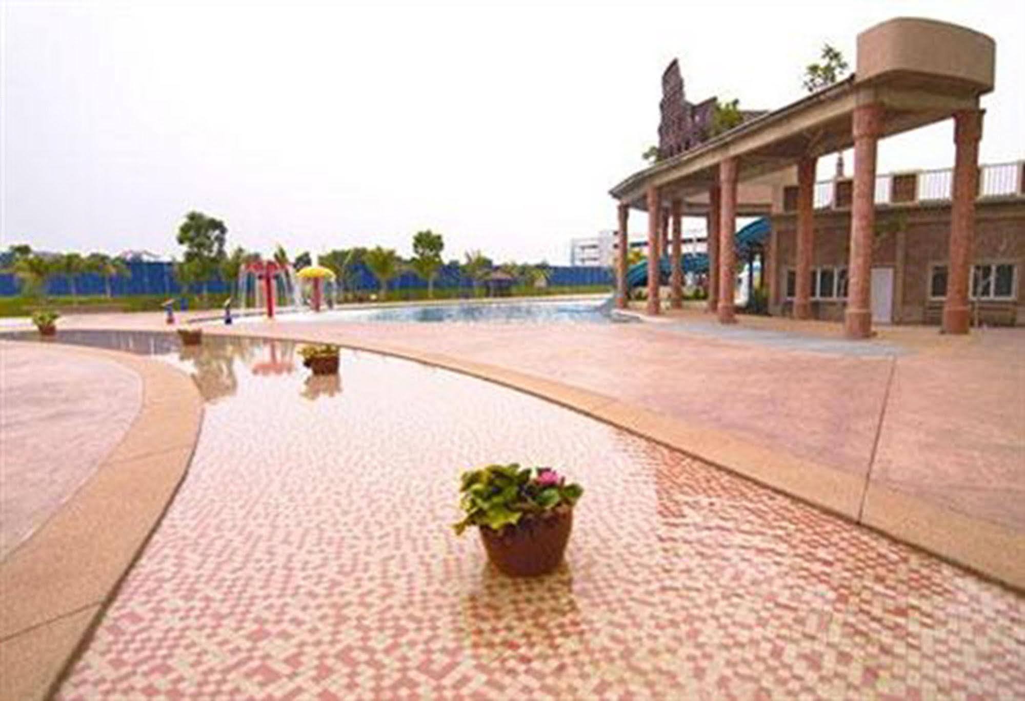 Resort Bayou Lagoon Park