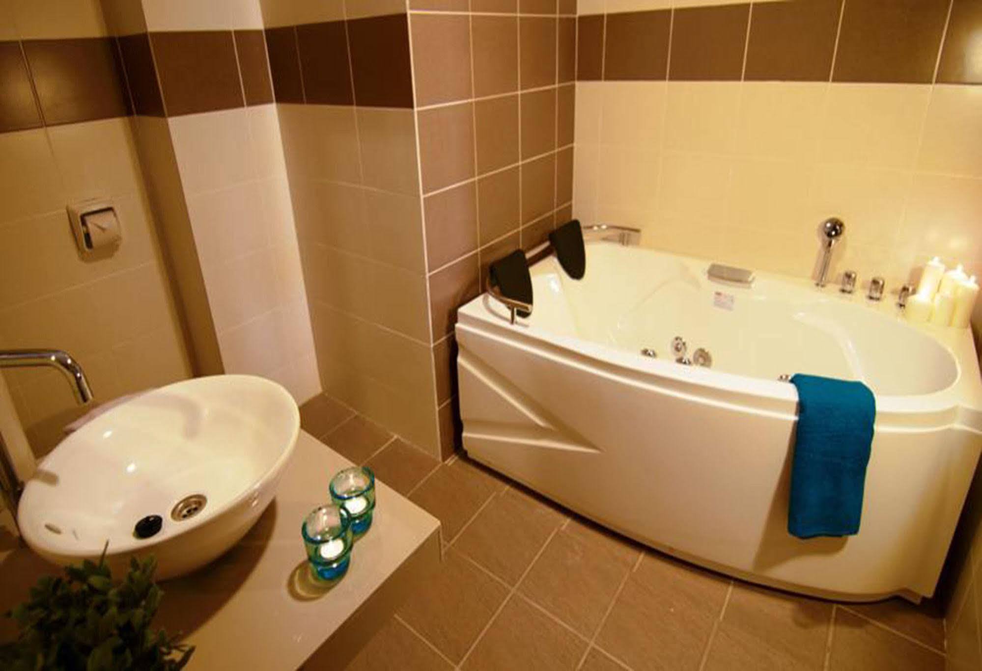Bayou Lagoon Park Resort 4*