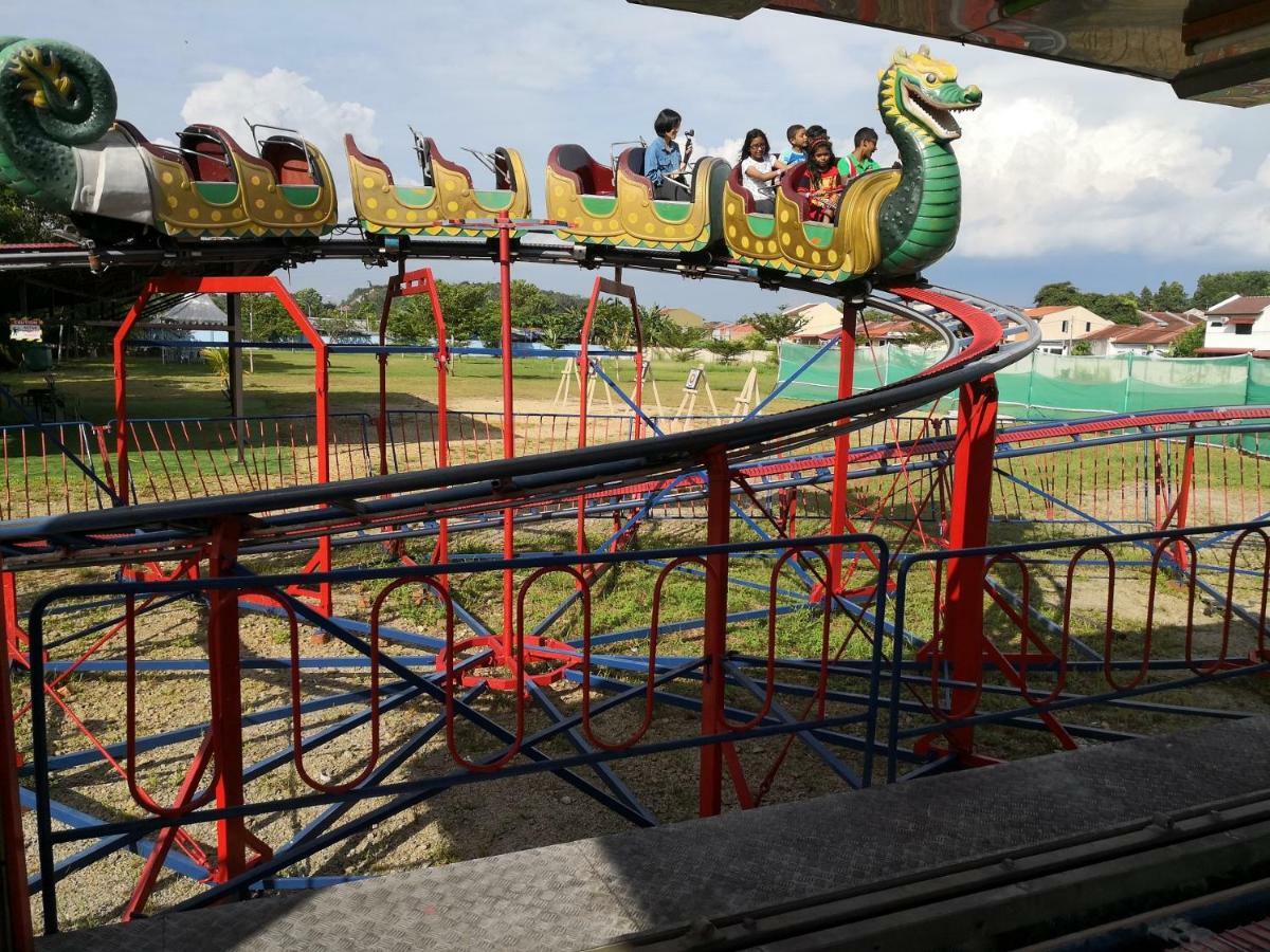 Bayou Lagoon Park Resort 4*